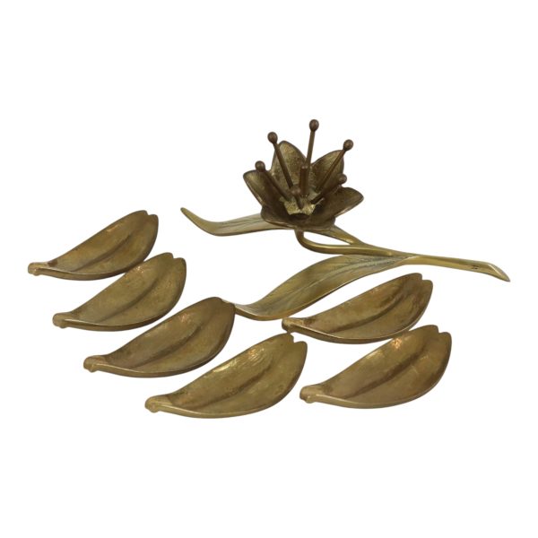 Mid Century Messing Lelie Bloem Sculptuur Beeldje Asbak Mid Century Messing Lelie Bloem Sculptuur Beeldje Asbak