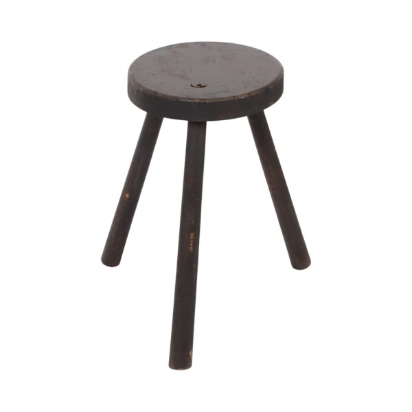 Oude Rustieke Driepoot Kruk Massief Gebeitst Hout 45cm Oude Rustieke Driepoot Kruk Massief Gebeitst Hout 45cm