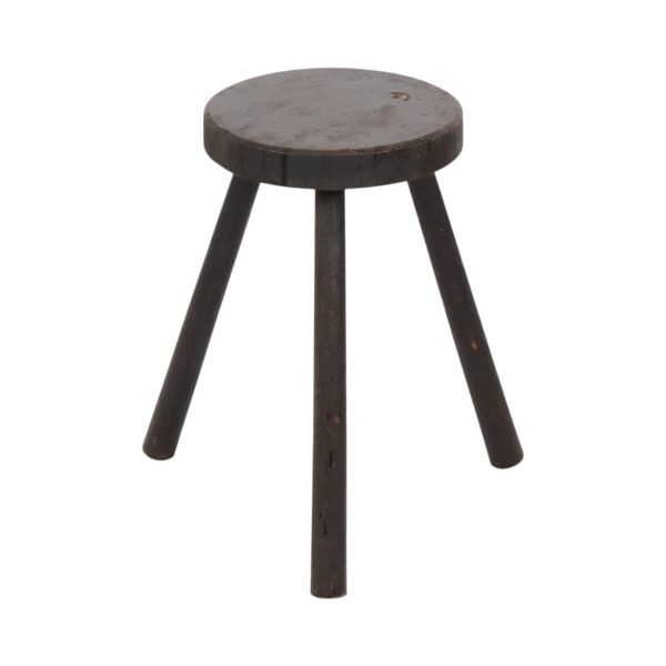 Oude Rustieke Driepoot Kruk Massief Gebeitst Hout 45cm Oude Rustieke Driepoot Kruk Massief Gebeitst Hout 45cm